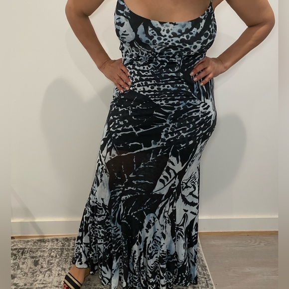 Roberto Cavalli blue tiger dress - Picture 3 of 15